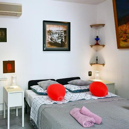 Apartamento Bohemian Rhapsody Rovinj Exterior foto